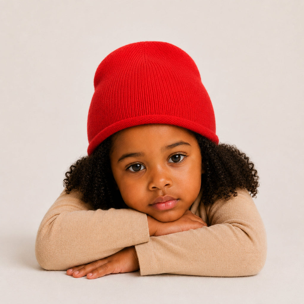 CASHMERE ROLLED CUFF HAT- FIRE RED